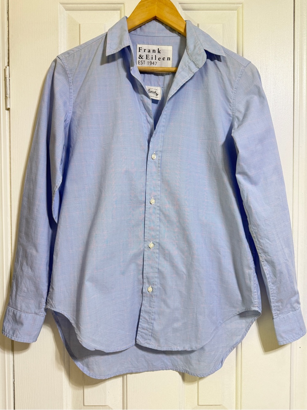 Frank & Eileen Classic Cotton Button-Up Frank Shirt blue pink plaid size XS
